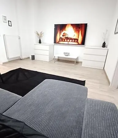 Apartment Centre Old Town King Beds
