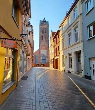 Apartment Centre Old Town King Beds