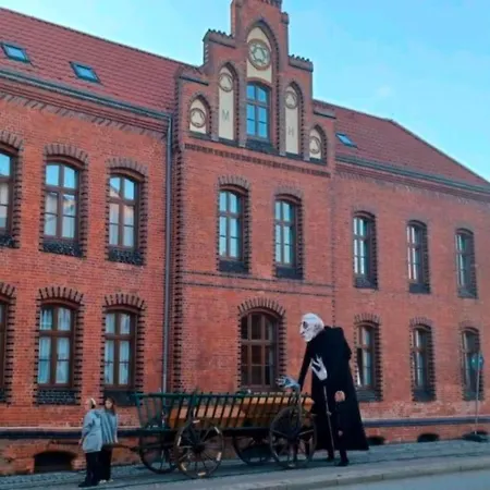 Apartment Centre Old Town King Beds Wismar