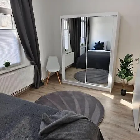 Centre Old Town King Beds Apartment *