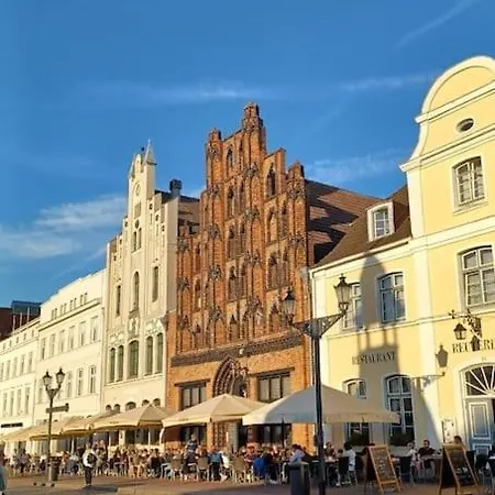 Apartment Centre Old Town King Beds *