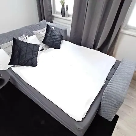 Centre Old Town King Beds * Wismar