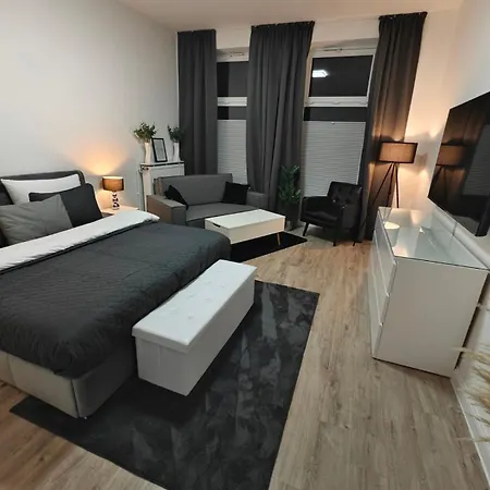 Centre Old Town King Beds * Wismar
